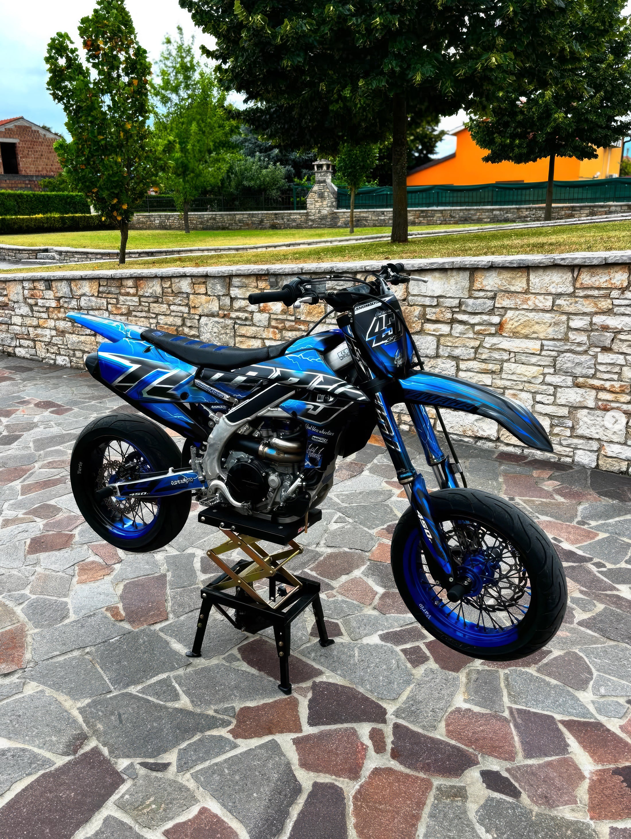 Vario Supermoto rim set 50/50 100% CUSTOM