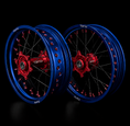 Load image into Gallery viewer, Vario Supermoto Rim Set –  Blue/Red

